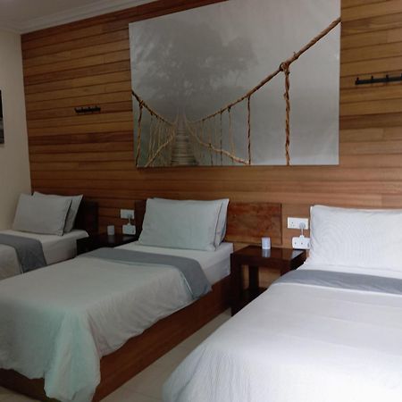 Naura Roomstay Kuala Tahan Exterior foto
