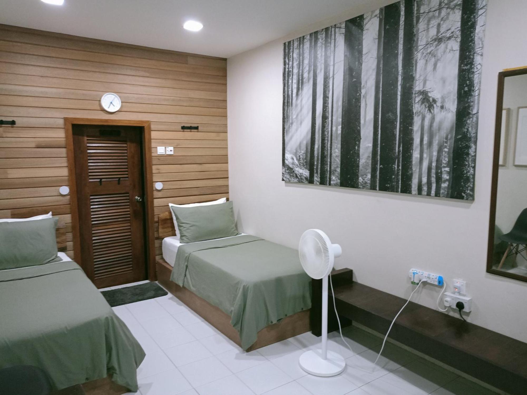 Naura Roomstay Kuala Tahan Exterior foto