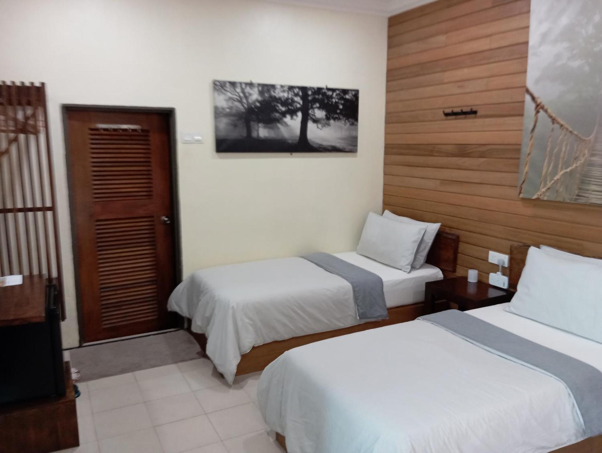 Naura Roomstay Kuala Tahan Exterior foto